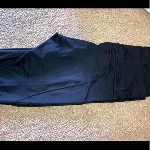 BLACK Fast & Free Crop 19” 4